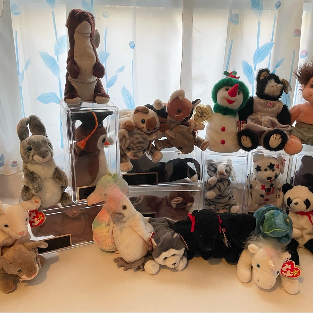 NWT LOT OF 28 Beanie Babies in perfect condition with tags
